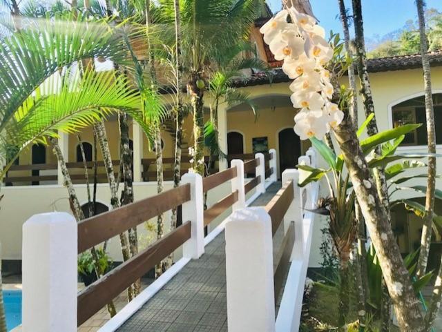 ILHABEACH Suítes e Chalés Ilhabela Exterior foto